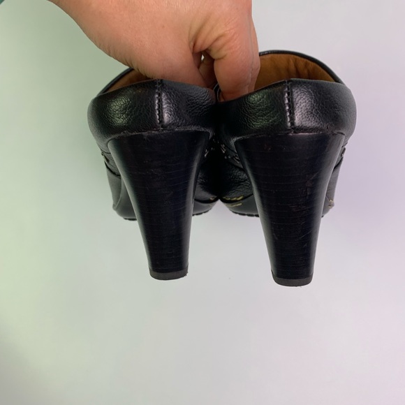 SOFFT Leather Studded Stitched Clogs - Picture 5 of 7